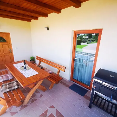 Lindika Holiday home