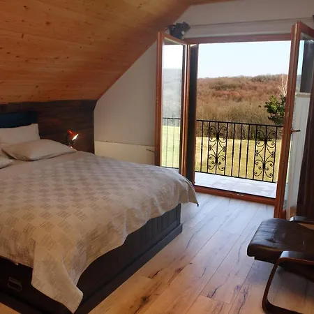 Holiday home Lindika *